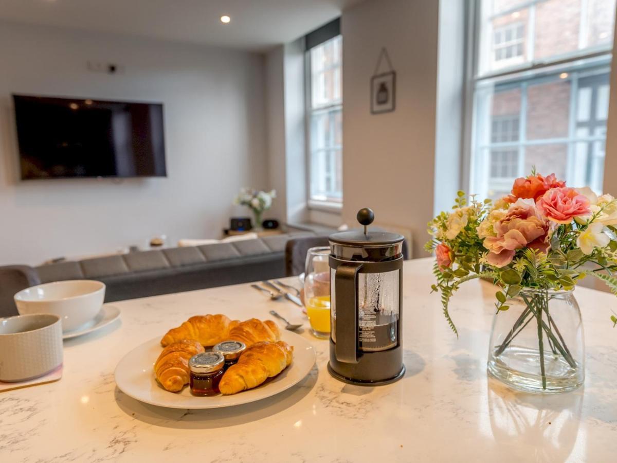 Pass The Keys 5A One Bedroom Modern Town Centre Apartment 什鲁斯伯里 外观 照片